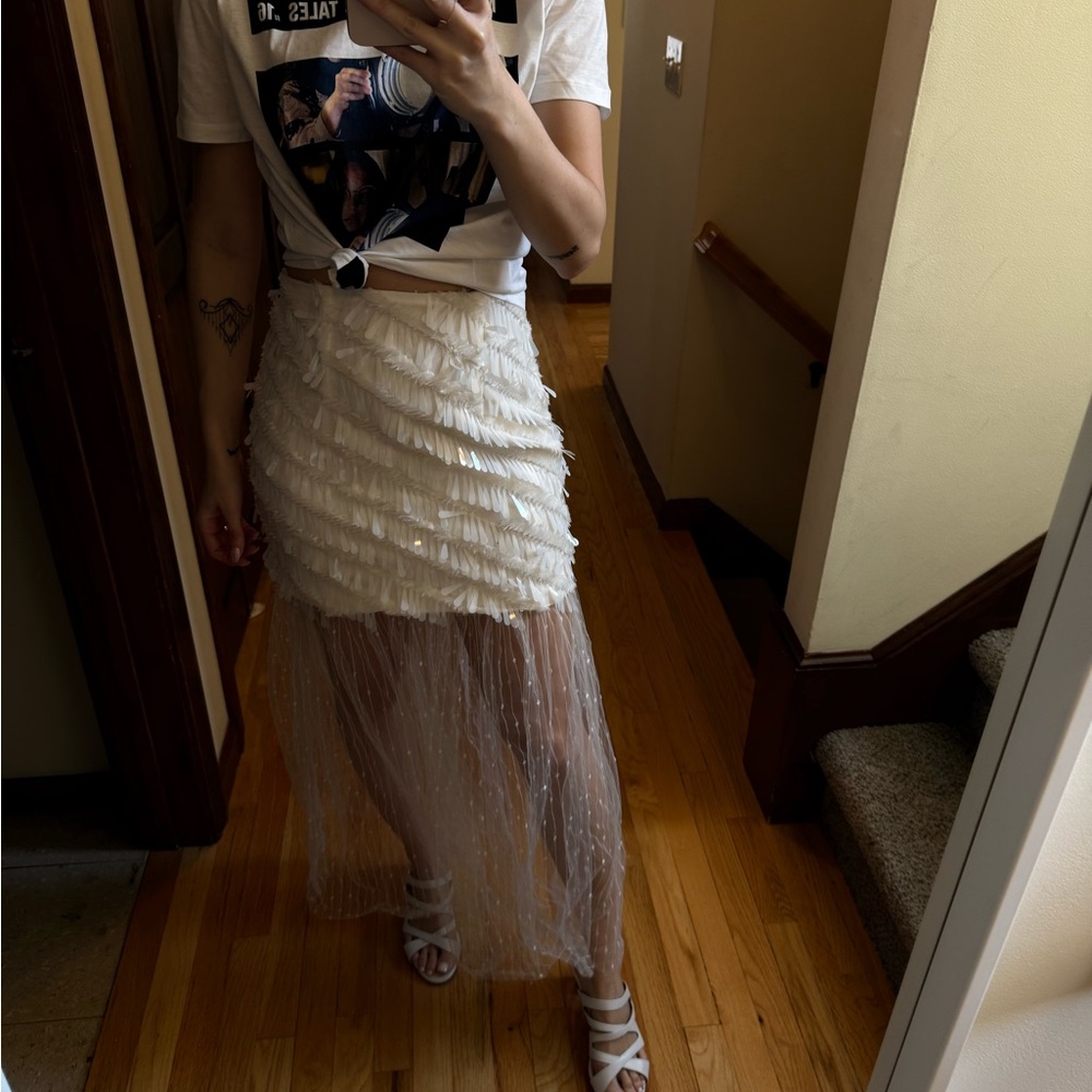 Elegant White Layered Skirt